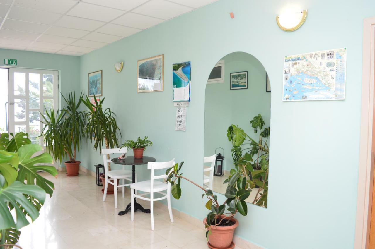 Sita Apartmani Lokva Rogoznica Exterior photo